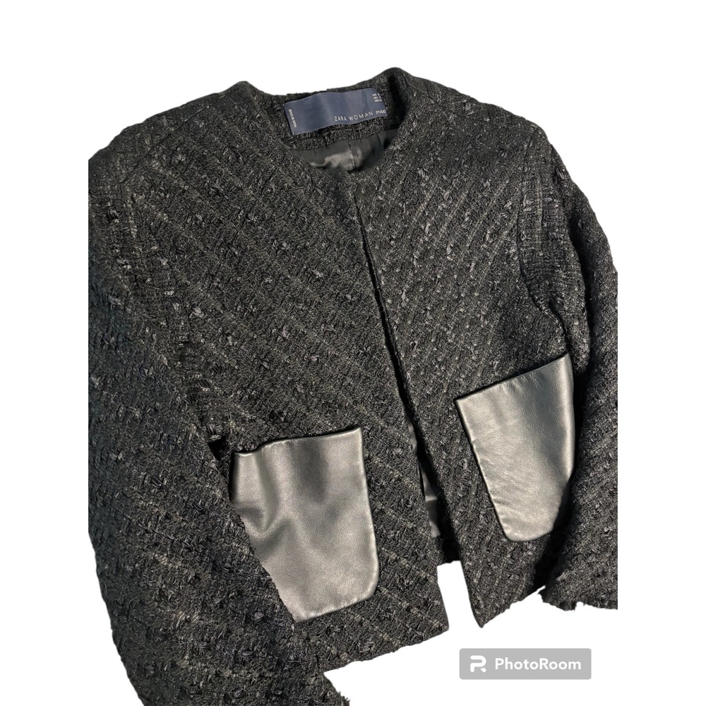 ZARA WOMAN STUDIO Black Textured Cropped Jacket Faux Leather Pockets Size S